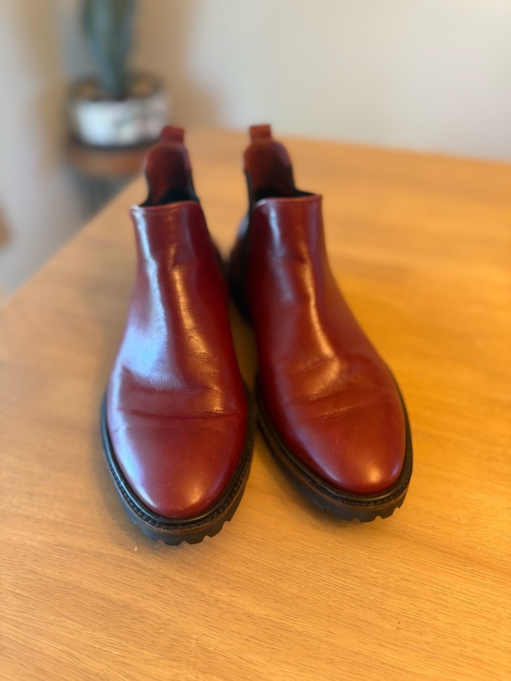ECCO red Women's Incise Tailored Chelsea